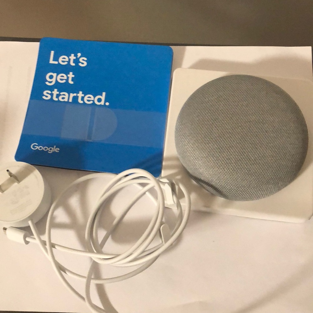 Google Home Mini